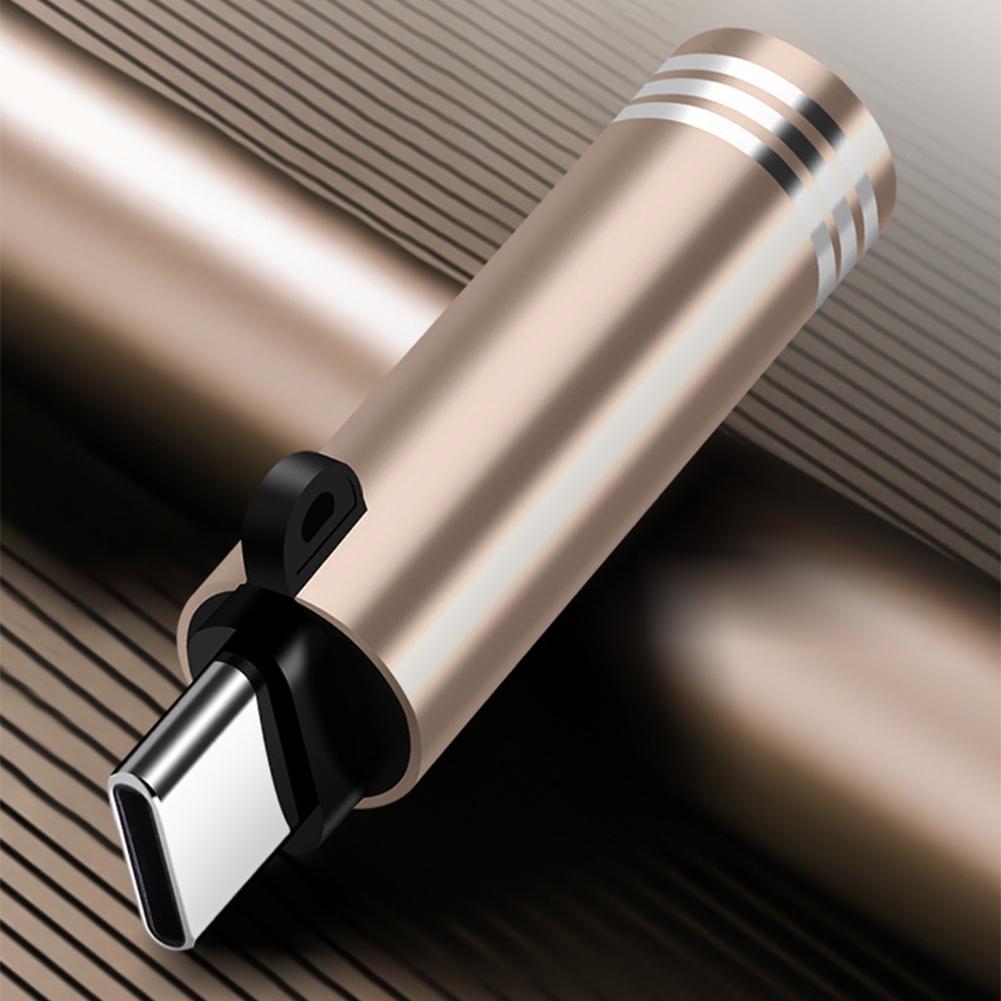 Type-C Mobile Cigarette Lighte - Accessories Experts Vape recensione e prezzo