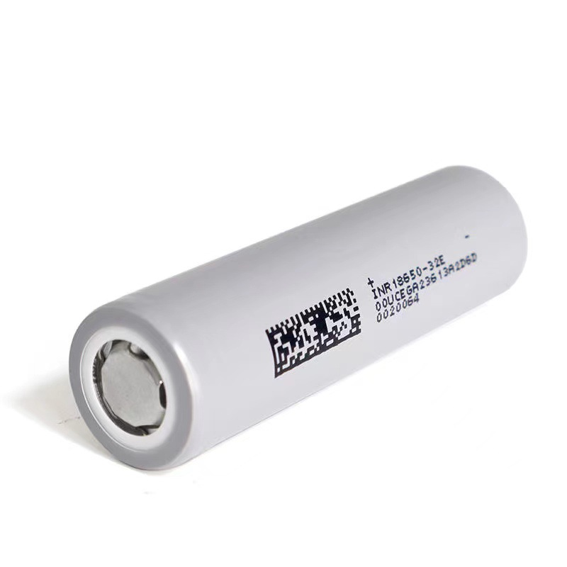 18650-32E 3.7V 3200mAh Recharg - Vape Battery 18650 recensione e prezzo